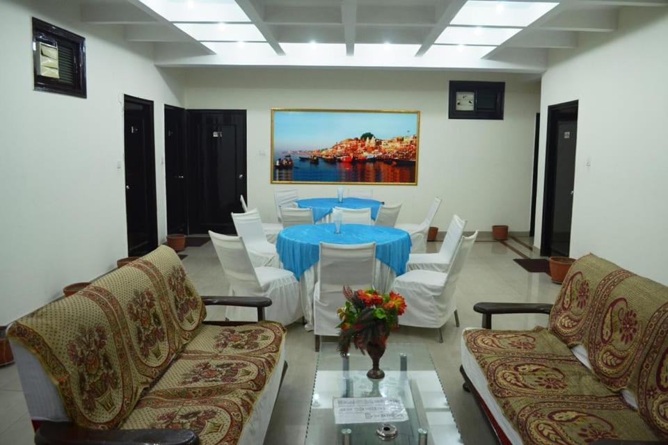 Hotel Sahu Near Kashi Vishwanath Temple Gate Varanasi Esterno foto