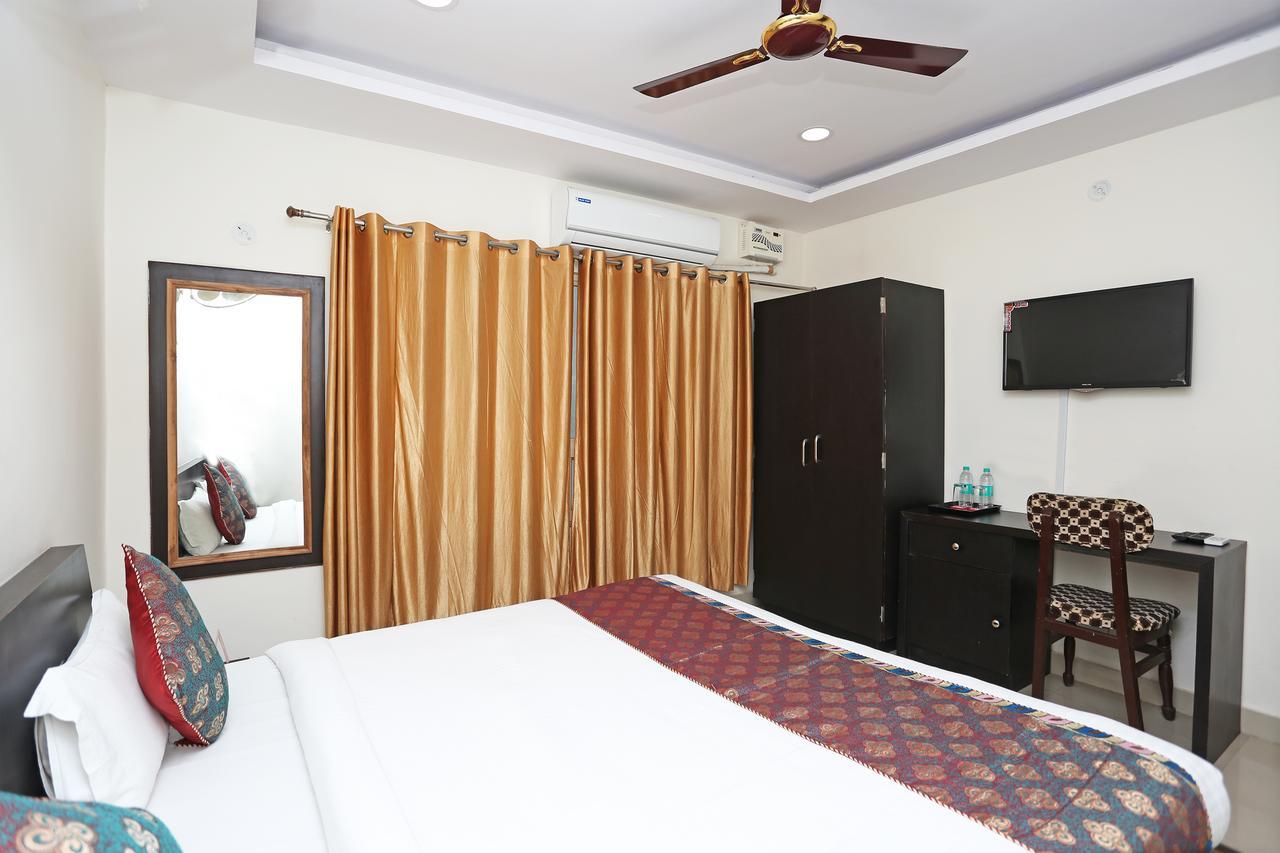 Hotel Sahu Near Kashi Vishwanath Temple Gate Varanasi Esterno foto